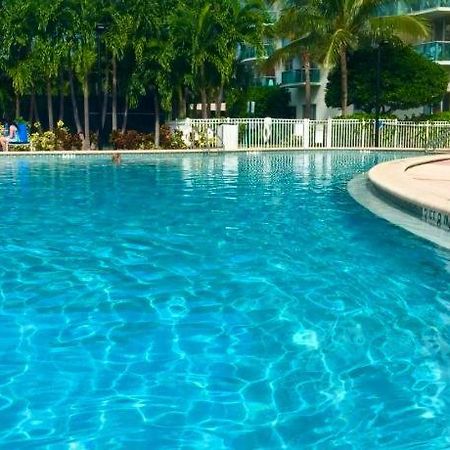 Sunny Isles Beach Spacious Apartment Exteriér fotografie
