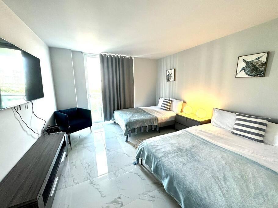 Sunny Isles Beach Spacious Apartment Exteriér fotografie