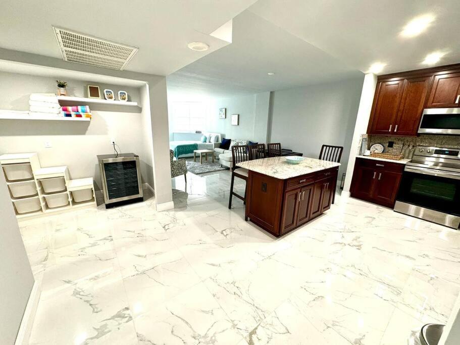 Sunny Isles Beach Spacious Apartment Exteriér fotografie