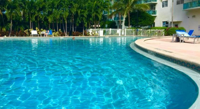 Sunny Isles Beach Spacious Apartment Exteriér fotografie